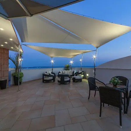 Apartment Attico Blue Heaven