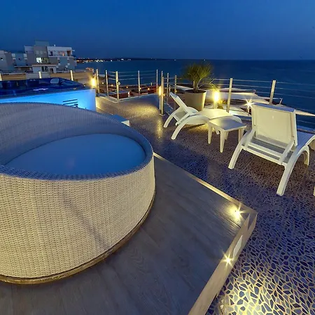 Attico Blue Heaven *