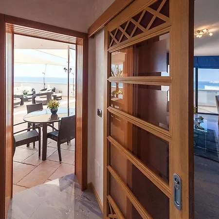 Apartment Attico Blue Heaven *