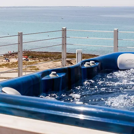 Attico Blue Heaven *